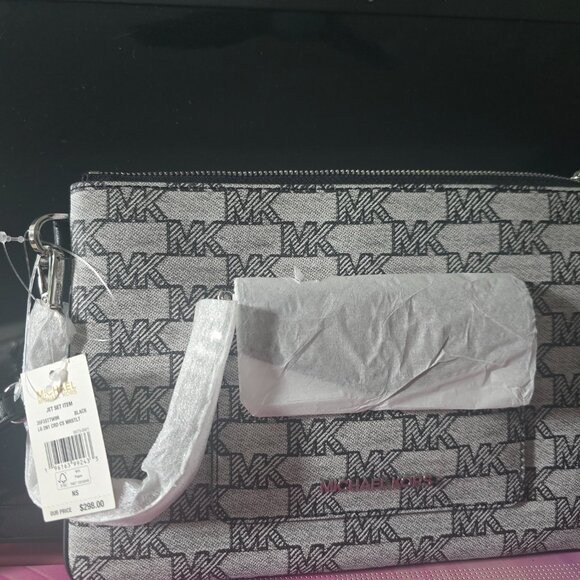MK BLACK & SILVER WRISTLET - Picture 5 of 6